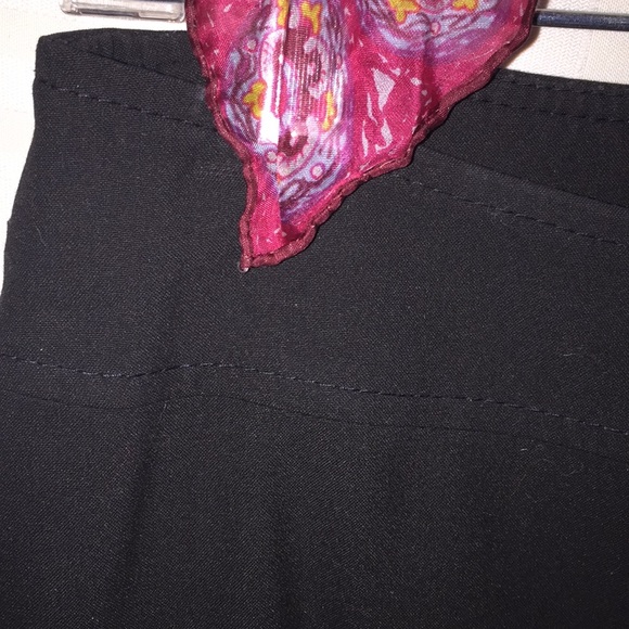 The Limited Skirt🕶 - Picture 4 of 4